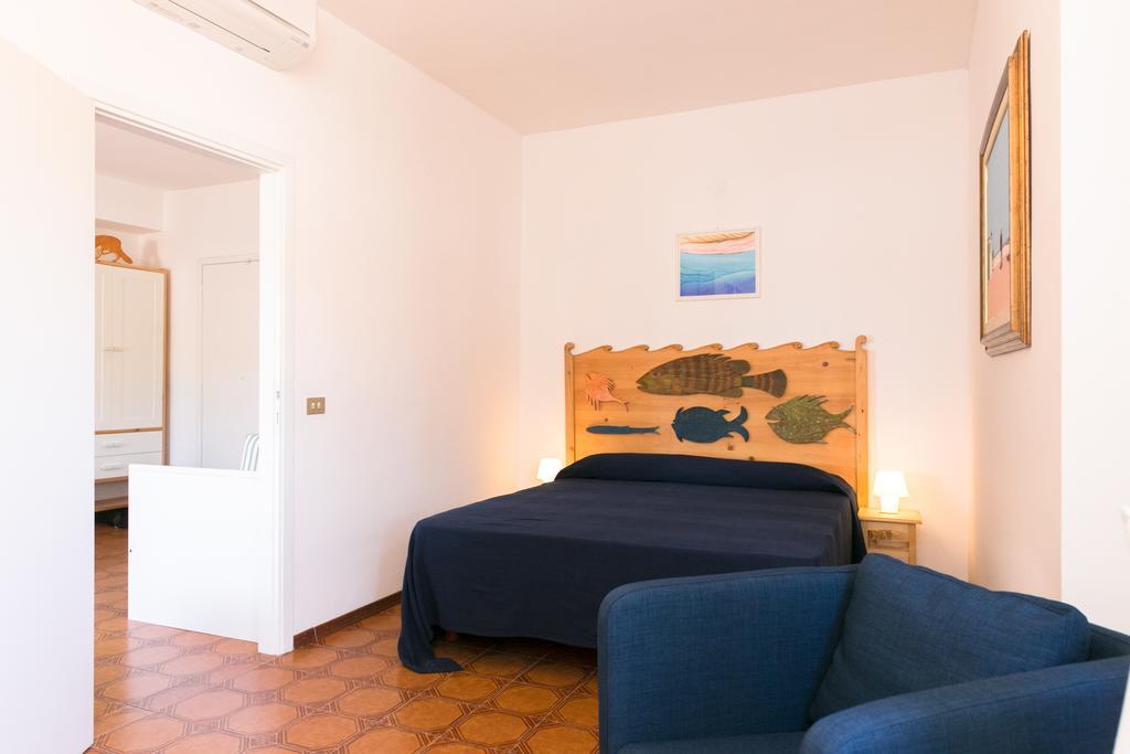 Talamone Apartment Номер фото